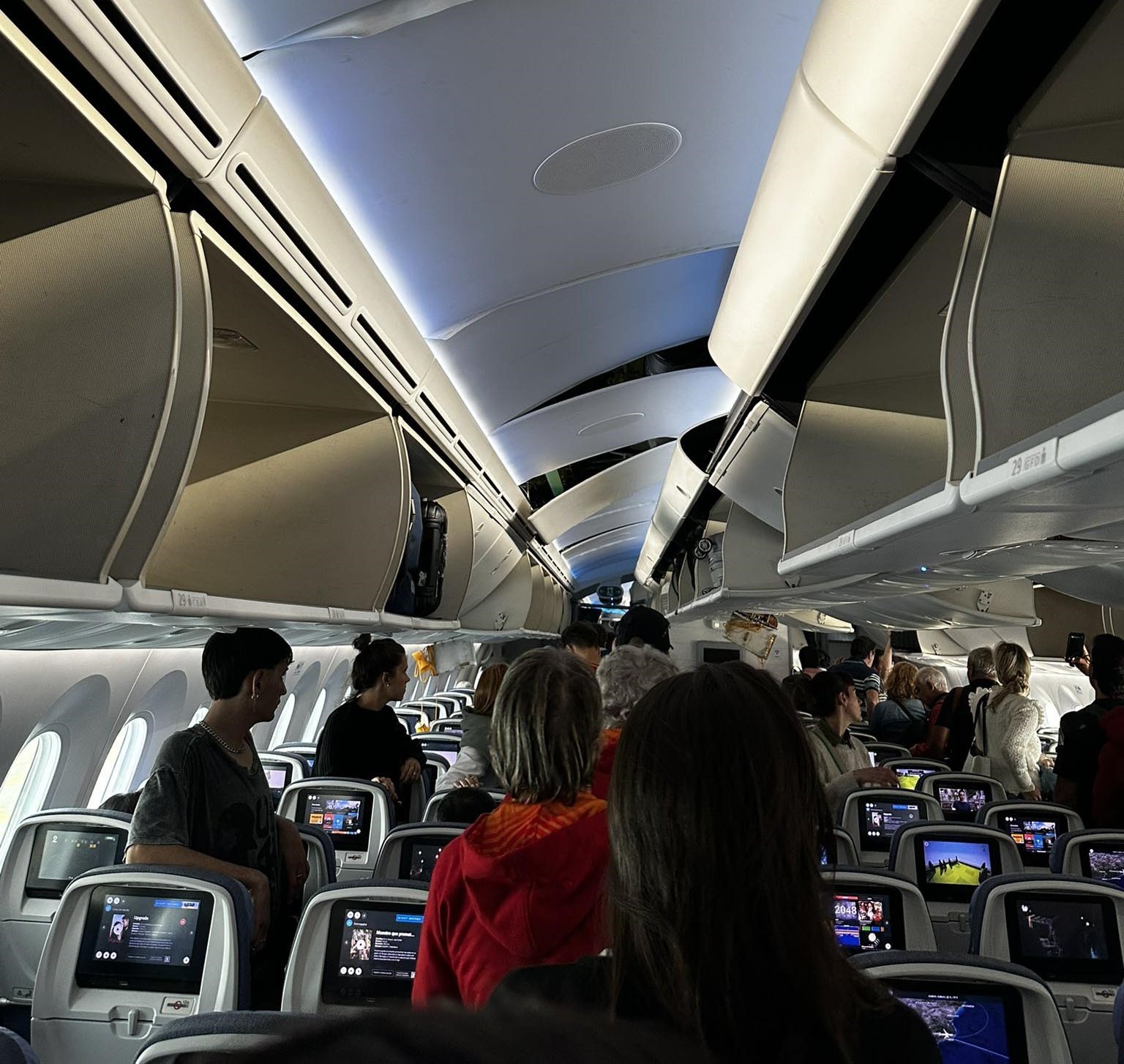 İspanya-Uruguay seferini yapan yolcu uçağı türbülansa girdi