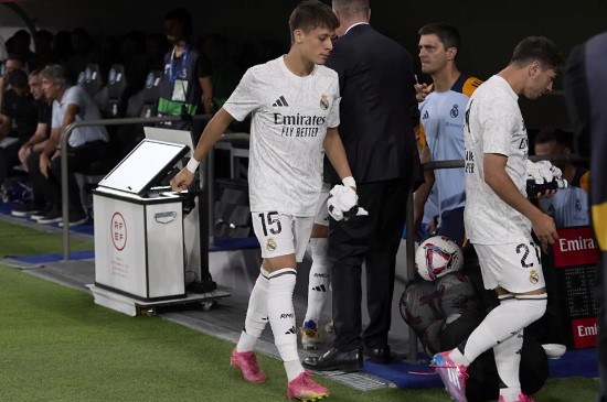 İspanya’da Arda Güler yankısı! Taraftarlardan Ancelotti'ye büyük tepki