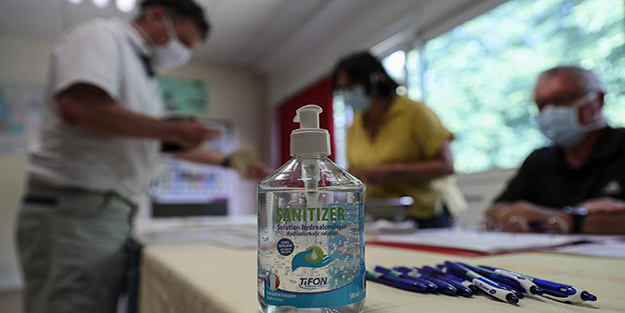 İspanya'da el temizleme jelinden zehirlenen çocuk sayısı artışta