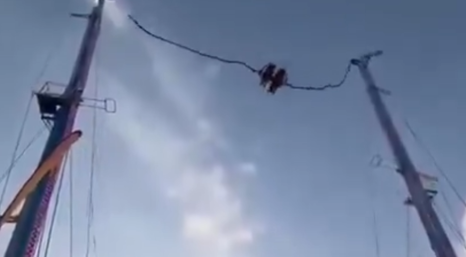 İspanya'da lunapark faciası! Fırlatma aletinin halatı koptu!