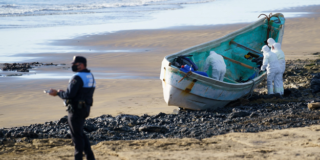 İspanya'da mülteci teknesi faciası: Ölü bulundular