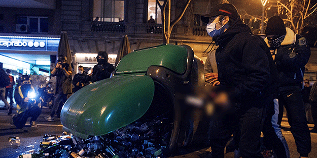 İspanya’da rapçi Pablo Hasel protestoları devam ediyor