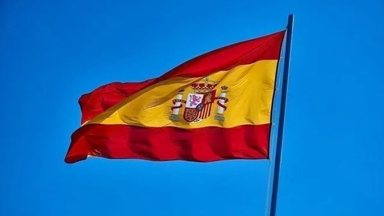 İspanya’dan Apple’a soruşturma