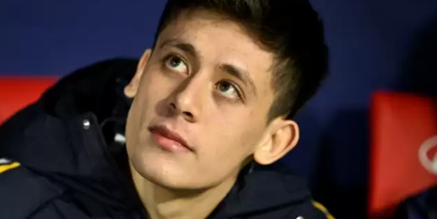 İspanyol basını maalesef duyurdu! Real Madrid'den tüm Türkiye'yi çileden çıkartacak Arda Güler hamlesi