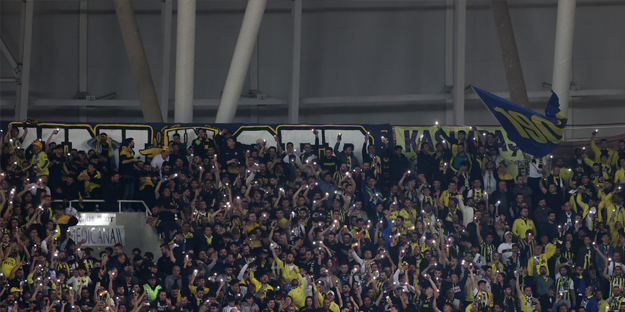 İspanyol devi onun için geliyor! Kanarya'nın yıldızı sezon sonunda gidiyor... Fenerbahçe'yi sarsacak gelişme...