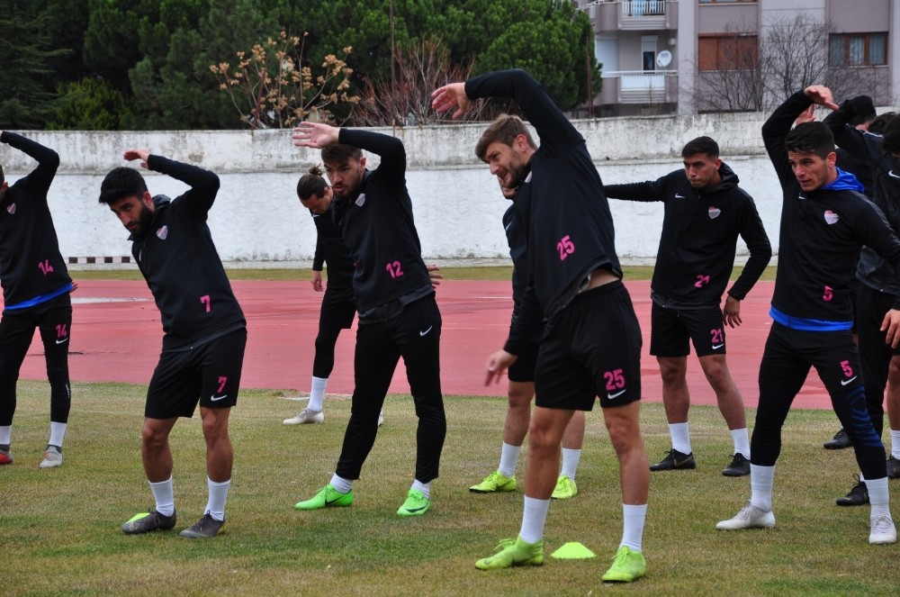 Isparta 32 Spor ikinci devreye bileniyor 