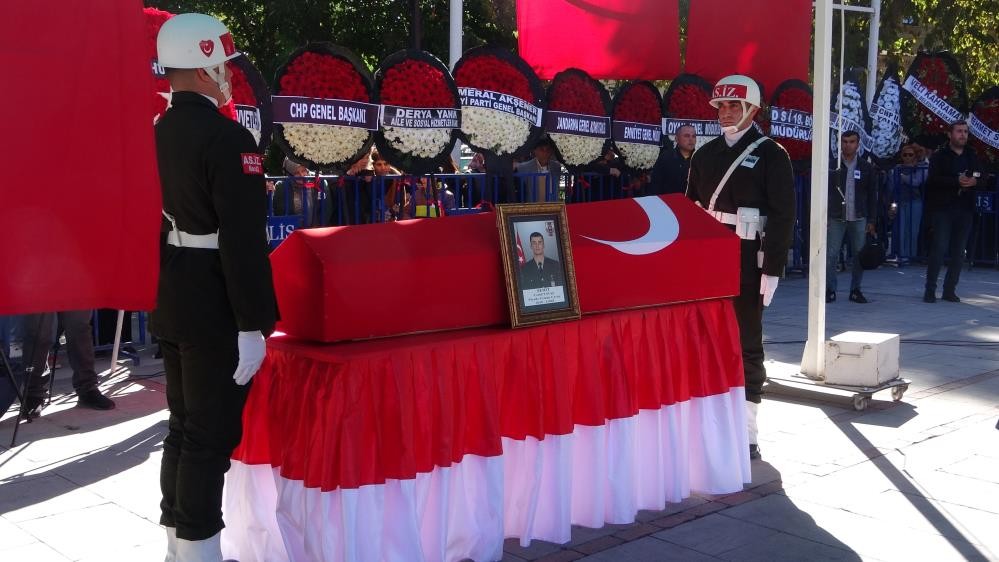 Isparta şehidi ahirete uğurlandı