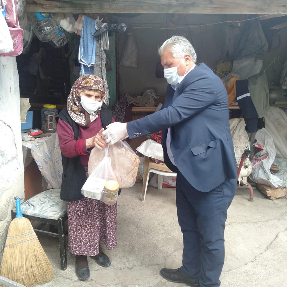 Isparta’da ’Evde Kal’an 65 yaş üstünde 56 bin vatandaşa hizmet veriliyor 