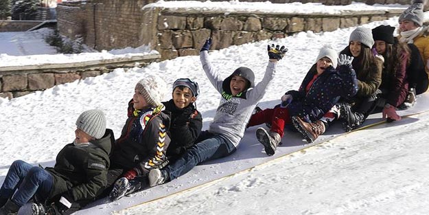 Isparta'da yarın okullar tatil mi