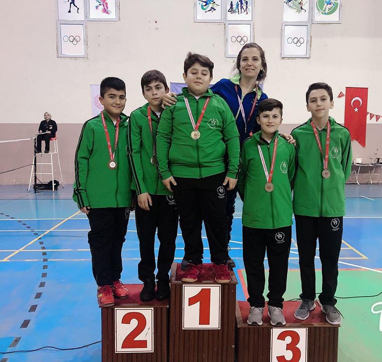 Ispartalı Badmintoncular çeyrek finalde 