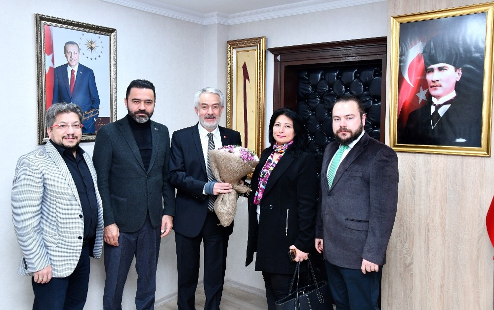 Ispartalı iş insanlarından Başkan Başdeğirmen’e övgü 