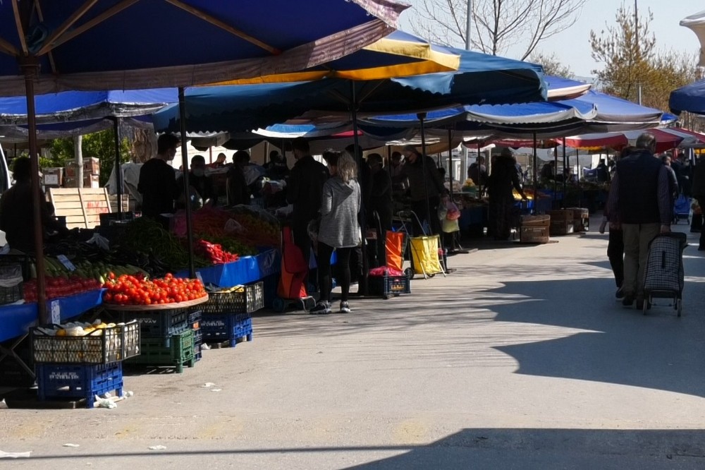 Isparta’nın en büyük pazarı kapatıldı 