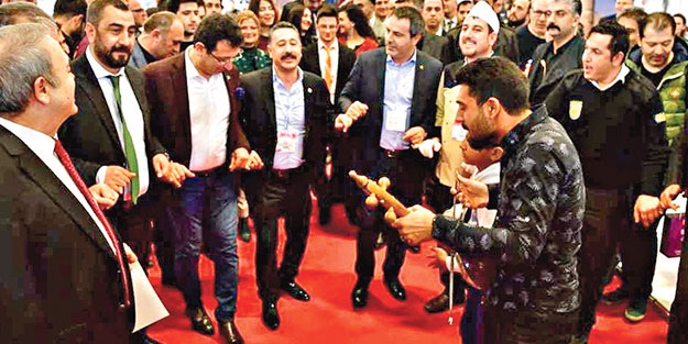 İsraf edebiyatından kırmızı halıya...