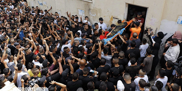 İsrail 17 yaşındaki Filistinliyi katletti