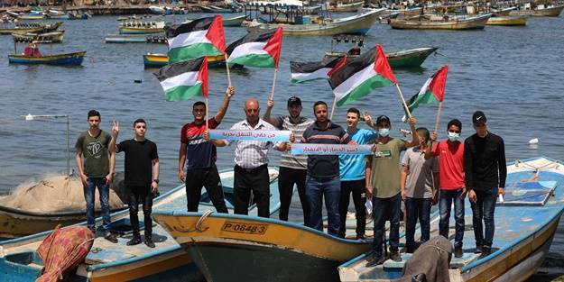 İsrail ablukası ve balıkçılara yönelik ihlallere protesto