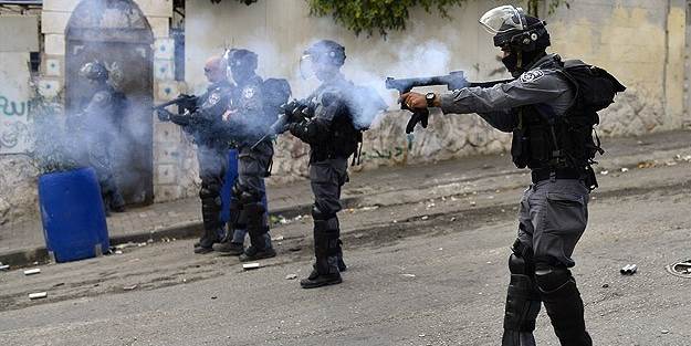 İsrail askerleri 3 Filistinliyi yaraladı