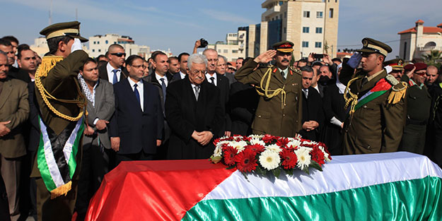 İsrail askerleri darp edip, ölmesini bekledi