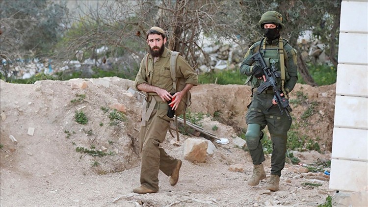 İsrail askerleri ile Yahudi yerleşimcilerin Filistinlilere yönelik baskıları arttı: Yahudi yerleşimciler Filistin’i yakıyor