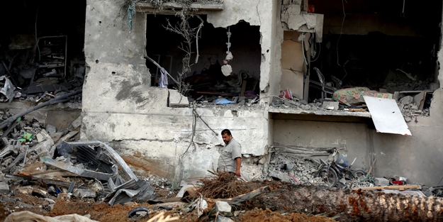 İsrail cami bombaladı!