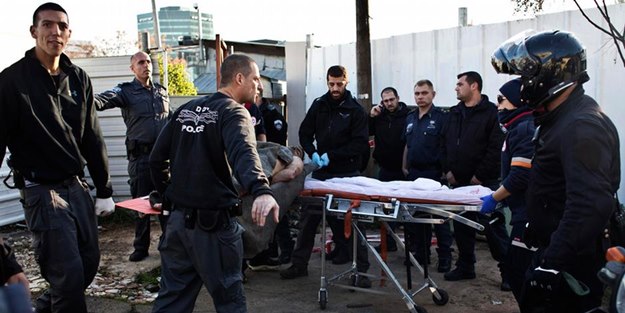 İsrail ektiğini biçiyor: Otobüste bıçaklı saldırı, 12 yaralı!