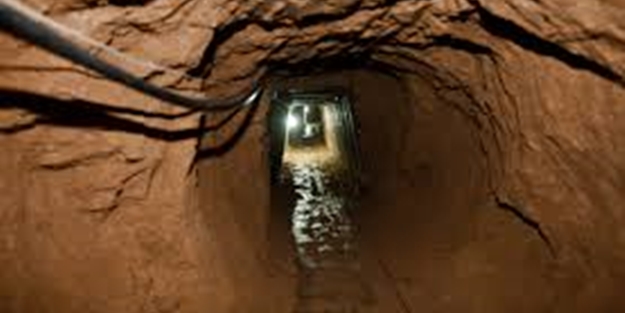 İsrail her yerde Tünel arıyor!