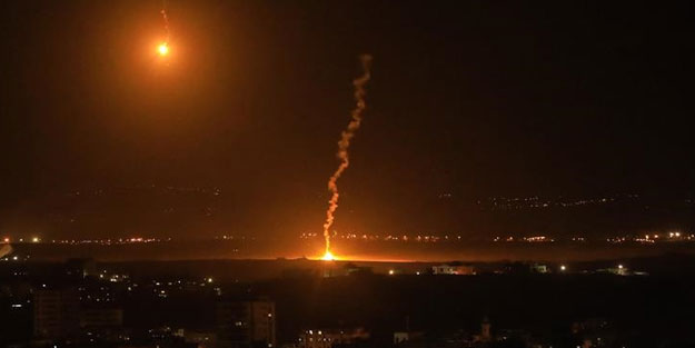 İsrail Gazze'ye saldırdı