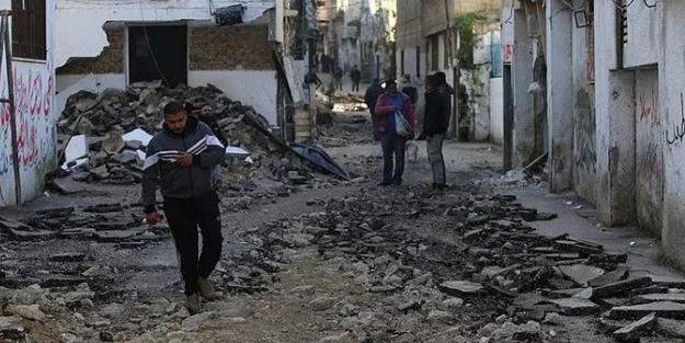 İsrail güçleri Batı Şeria'nın Tulkerim kentine baskın düzenledi