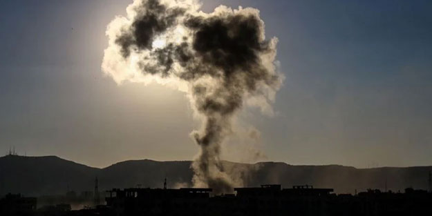 İsrail Halep Havalimanı'nı vurdu