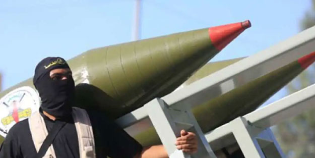 İsrail, Hamas'ın roketleriyle şok oldu! Ölü ve yaralı askerler var