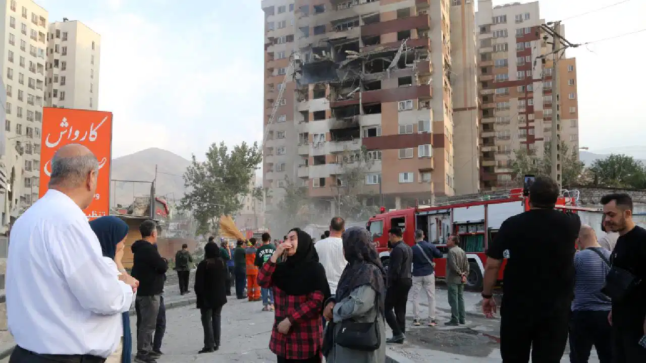 İsrail İran'da 20'si çocuk 60 kişiyi katletti!