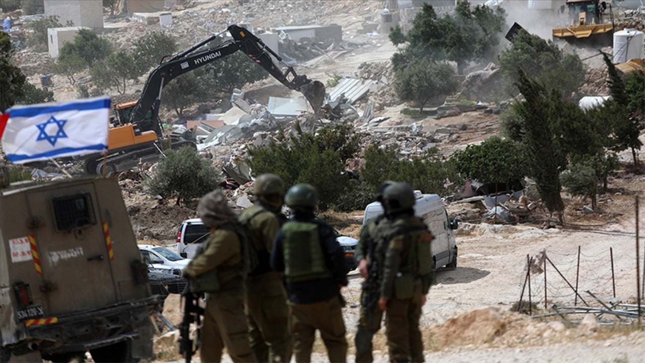 İsrail, işgal altındaki Batı Yaka'da Filistinlilere ait 700 dönüm araziye el koydu Siyonist virüs yayılıyor