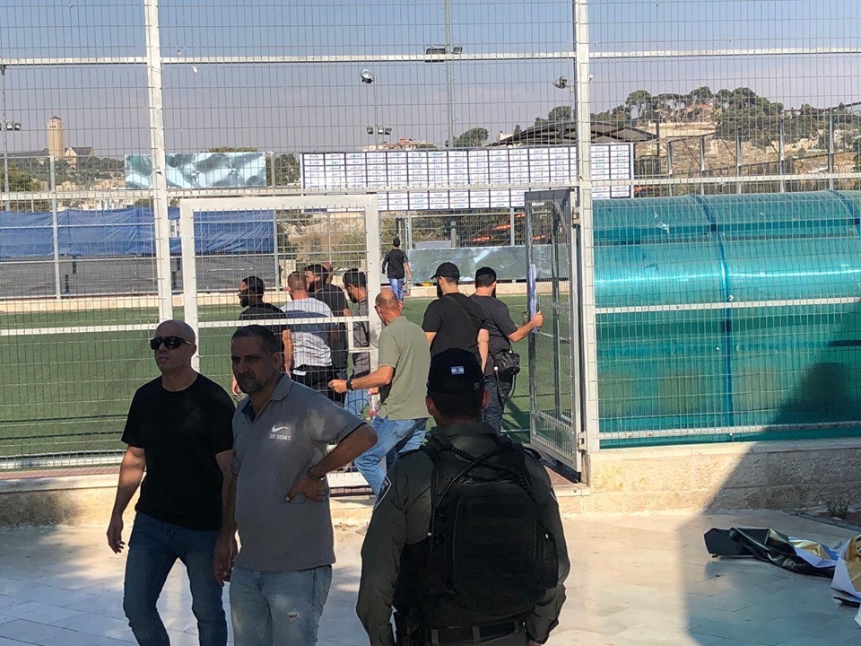 İsrail, Kudüs’te stadyuma baskın düzenledi 