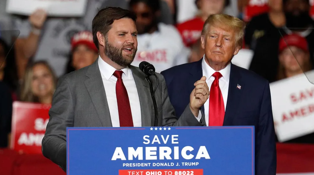 İsrail kuklası Trump’ın başkan yardımcısına bakın!