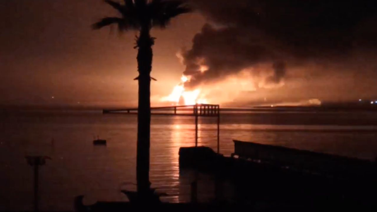 İsrail Lazkiye'de hava saldırıları düzenledi