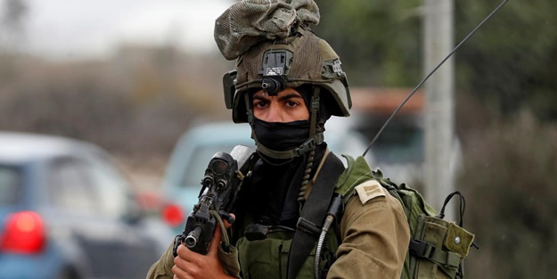 İsrail mayıs ayında 690 Filistinliyi gözaltına aldı