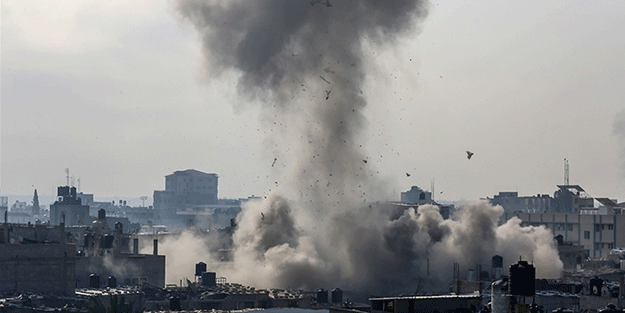 İsrail medyası siyonistlerin alçaklığını böyle yazdı