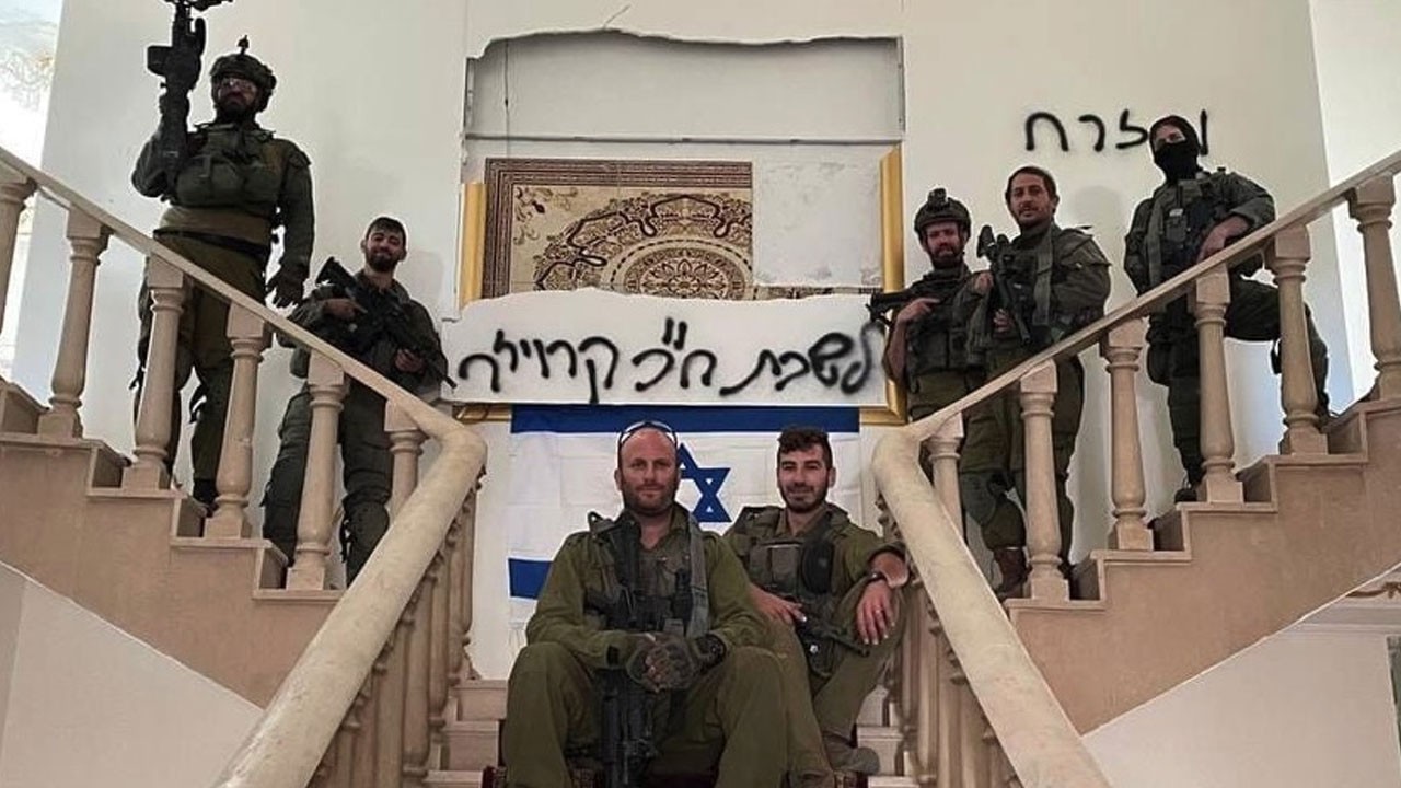 Katil İsrail'in milletvekilinden Lübnan'da işgal pozu! Büyük tepki çekti