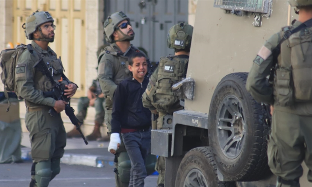 İsrail ordusu Batı Şeria'da 2'si çocuk 3 Filistinliyi yaraladı