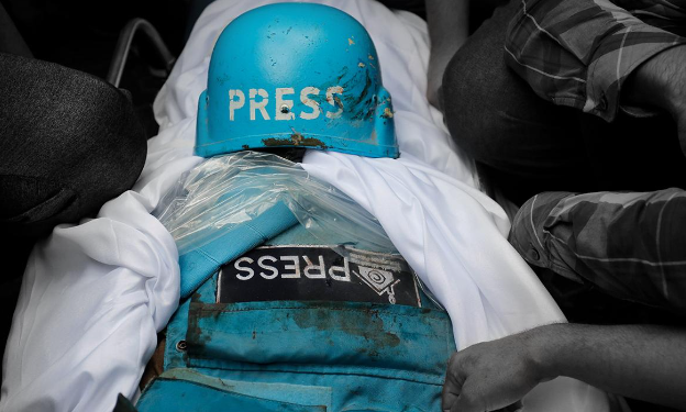 İsrail ordusunun Gazze Şeridi'ne düzenlediği saldırılarda 2 Filistinli gazeteci daha hayatını kaybetti