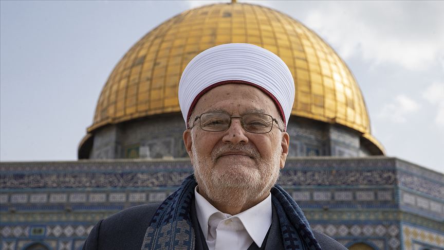 İsrail parlamentosundaki Arap vekillerden Şeyh Sabri'nin 