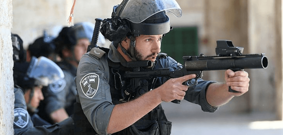 İsrail polisi, Kudüs'te Şeyh Cerrah Mahallesi'ndeki Filistinlilere yine saldırdı