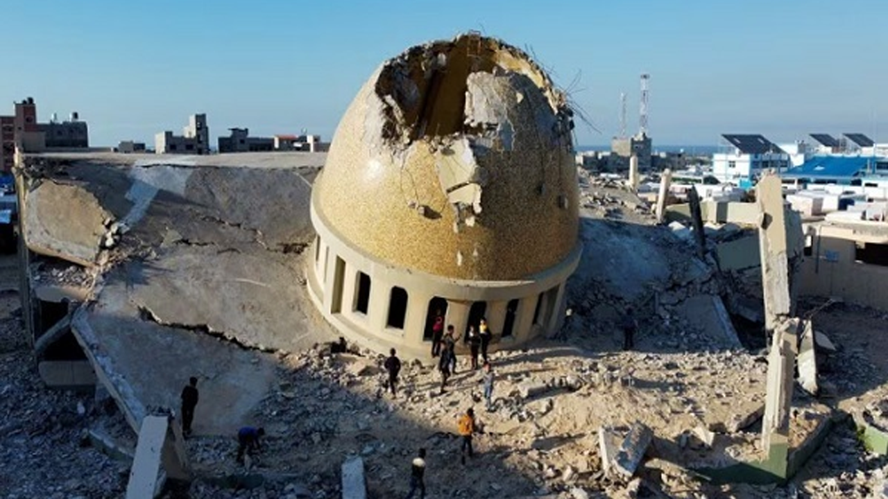 İsrail, son 1 yılda 814 cami yıktı!