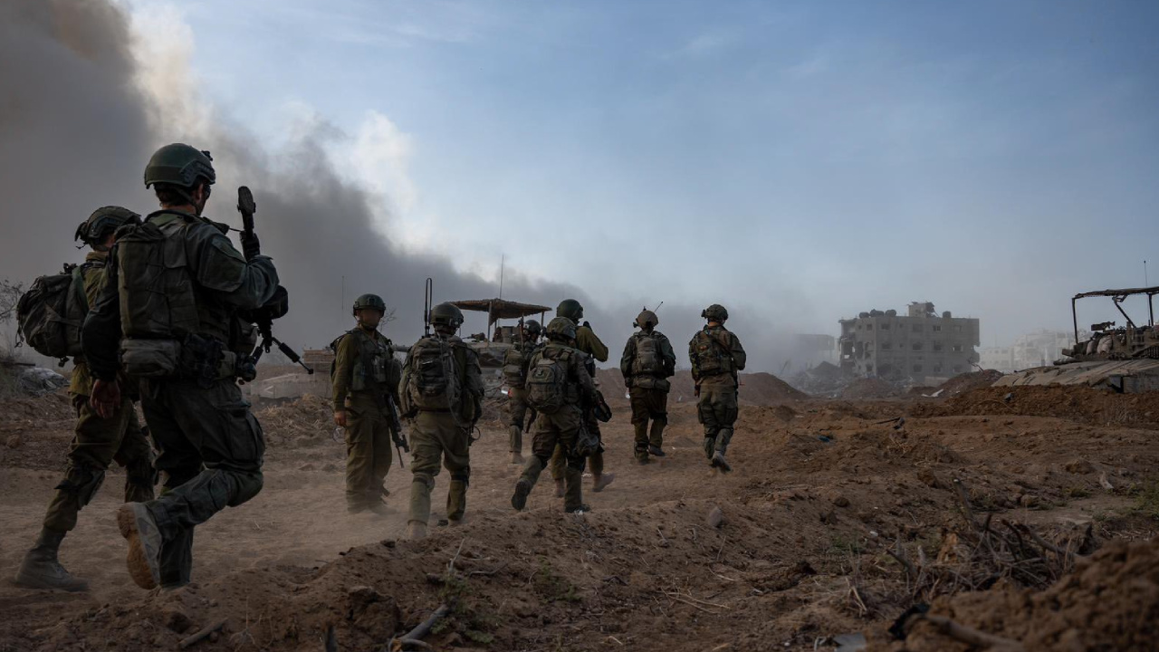 İsrail Suriye'nin başkenti Şam'ı işgal etmeye mi hazırlanıyor?