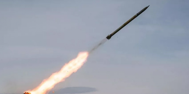 İsrail Suriye'yi vurdu! Yararlılar var