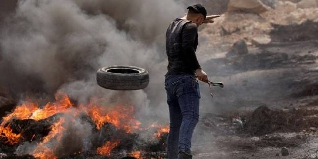 İsrail terör güçleri Filistinlilere saldırdı: 1 şehit, 90 yaralı!