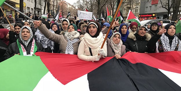 İsrail ve Siyonistlerin baskısı işe yaramadı! Berlin'de Kudüs Günü Yürüyüşü düzenlendi