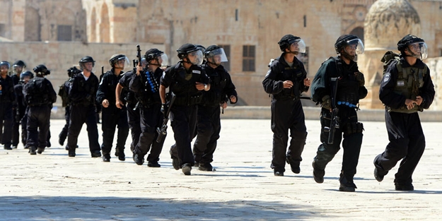 İsrail zehirli gaz kullanıyor