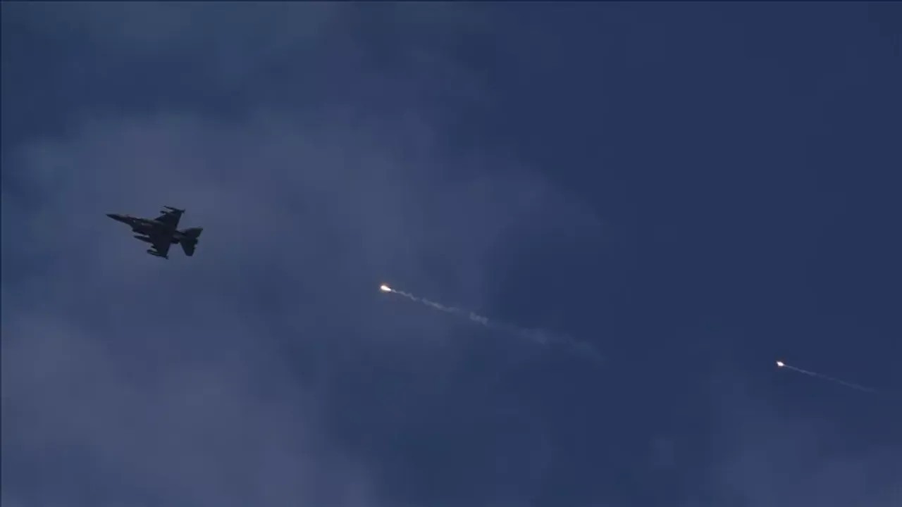 İsrail’de F-16 şoku! Havada ‘teknik arıza’ alarmı