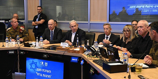 İsrail'de hükümet ile ordu arasında ipler kopma noktasında