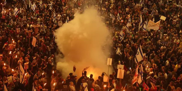 İsrail’de katil Netanyahu’ya öfke seli